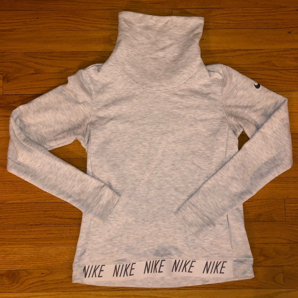 Nike dri-fit pullover